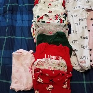 Newborn clothes - tons